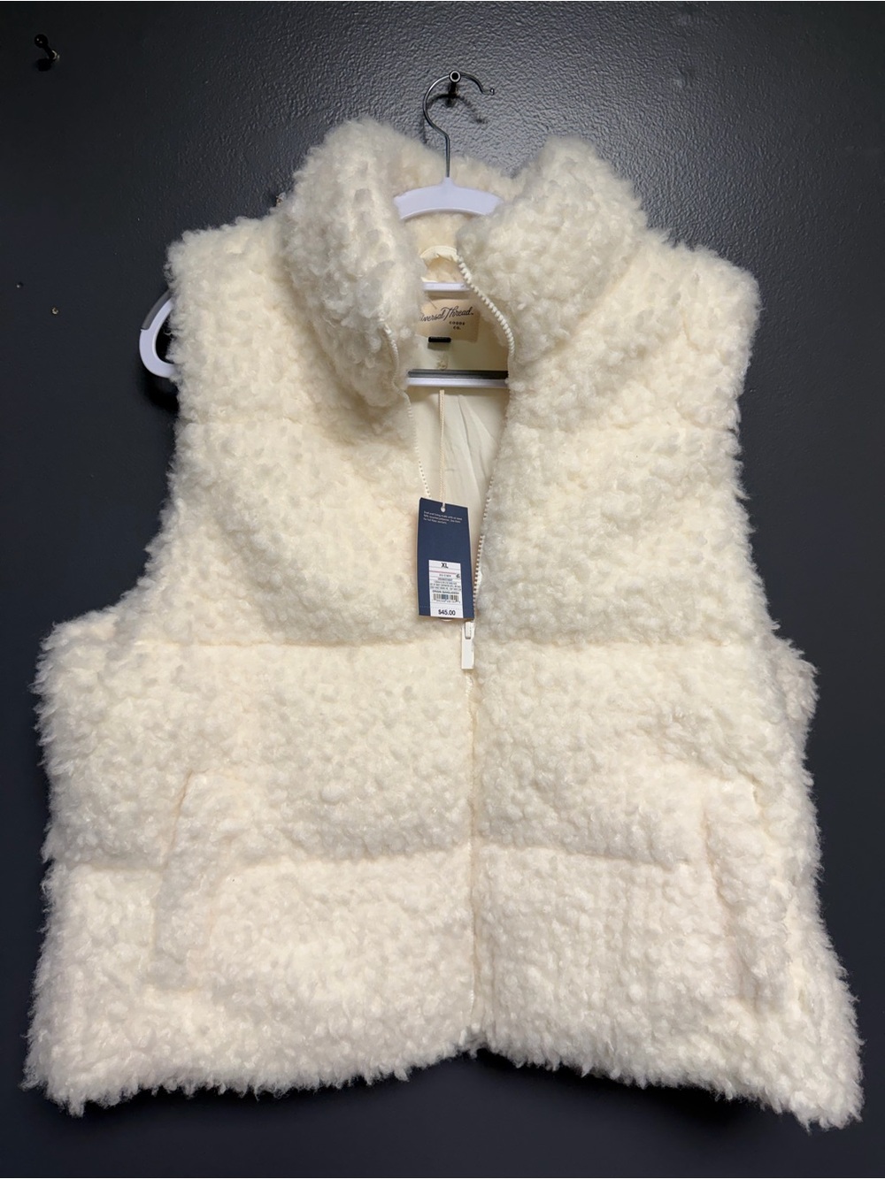 NWT Universal Thread Faux Shearling Puffer Vest Cream XL